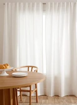 Bright white pure cotton curtain