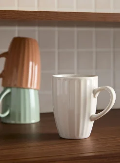 Broad grooves mug