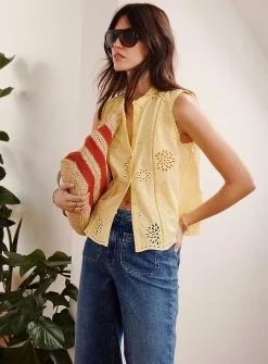 Broderie anglaise sleeveless shirt