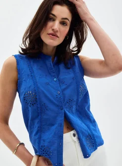 Broderie anglaise sleeveless shirt