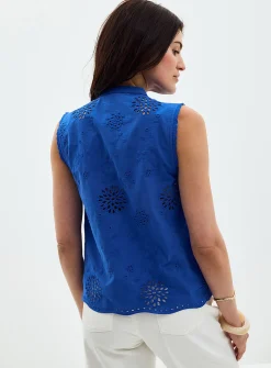 Broderie anglaise sleeveless shirt
