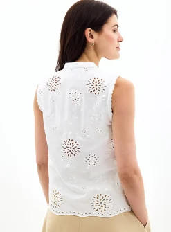 Broderie anglaise sleeveless shirt