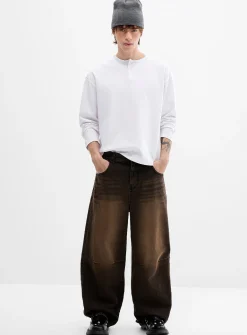 Brown-wash loose jean