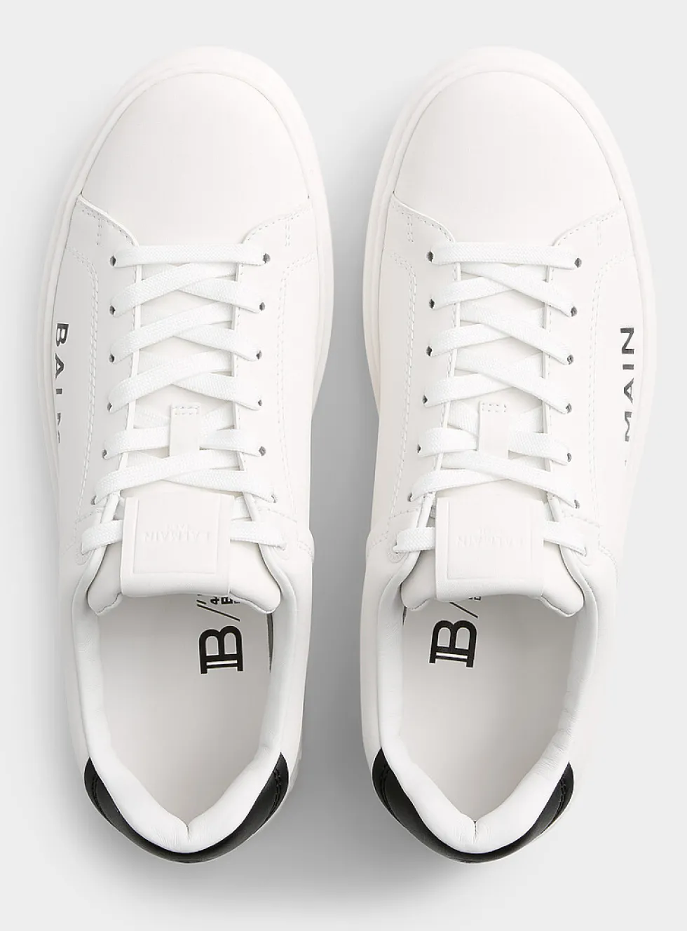B-Short contrasting logo sneakers