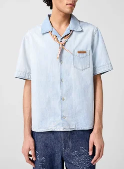 Built-in scarf faded chambray shirt