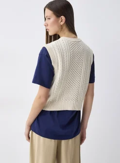 Buttoned cable-knit sweater vest