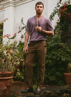 Buttoned elastic-waist chinos