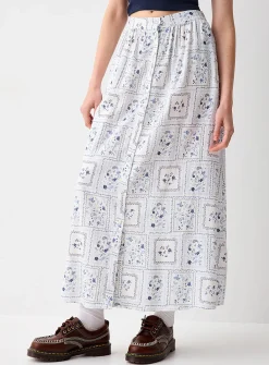 Buttoned maxi skirt