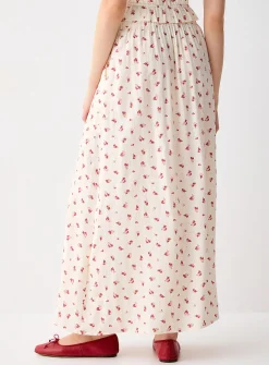 Buttoned maxi skirt