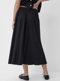 Buttoned midi skirt