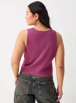 Buttoned rib-knit vest