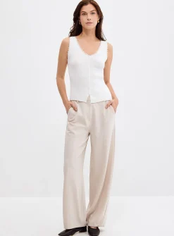 Buttons and lace ribbed cami