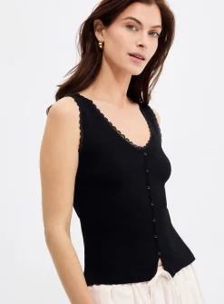 Buttons and lace ribbed cami