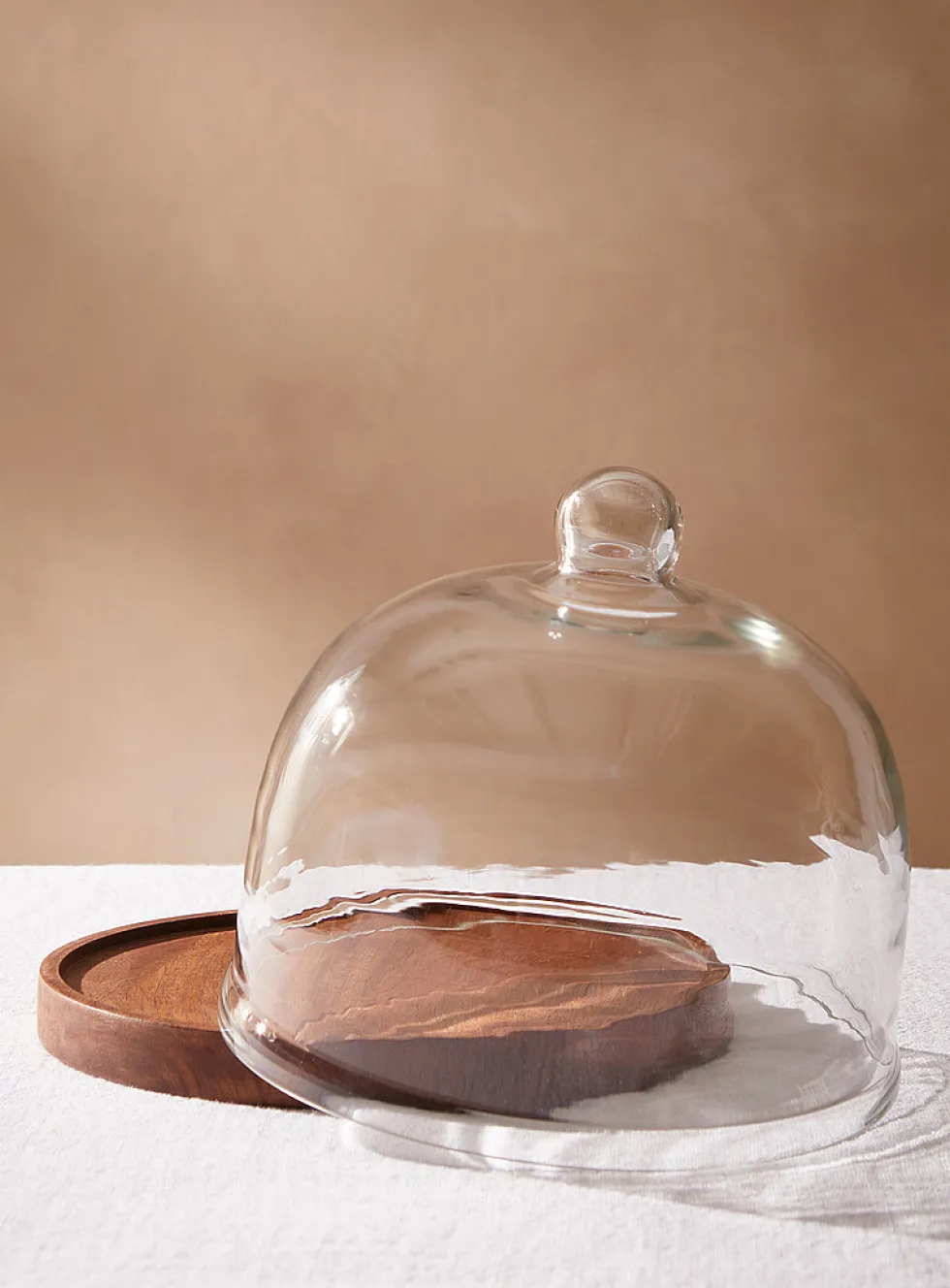 Cake stand with glass bell