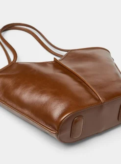 Calella brown leather shoulder bag