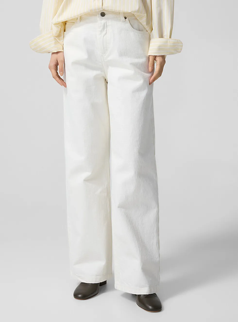 Calvin straight-leg jean