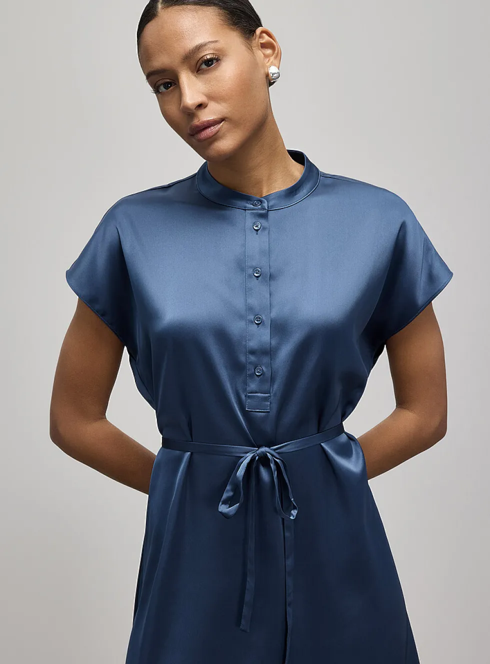 Cap-sleeve officer-collar satiny dress