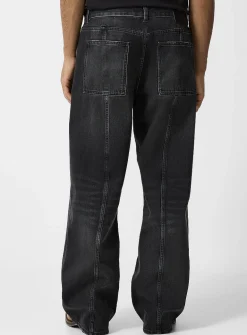 Case square-pocket wide-leg jean