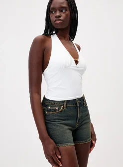 Casual low-rise short