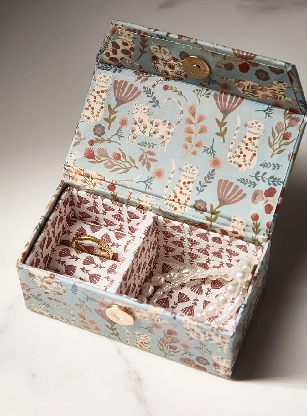 Catbloom travel jewellery box