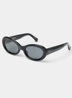 Cat-eye sunglasses
