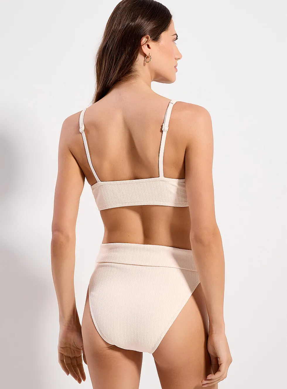 Chain triangular ivory bralette