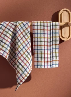 Checkered dishcloths