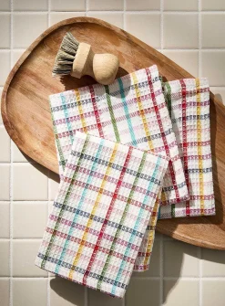 Checkered dishcloths