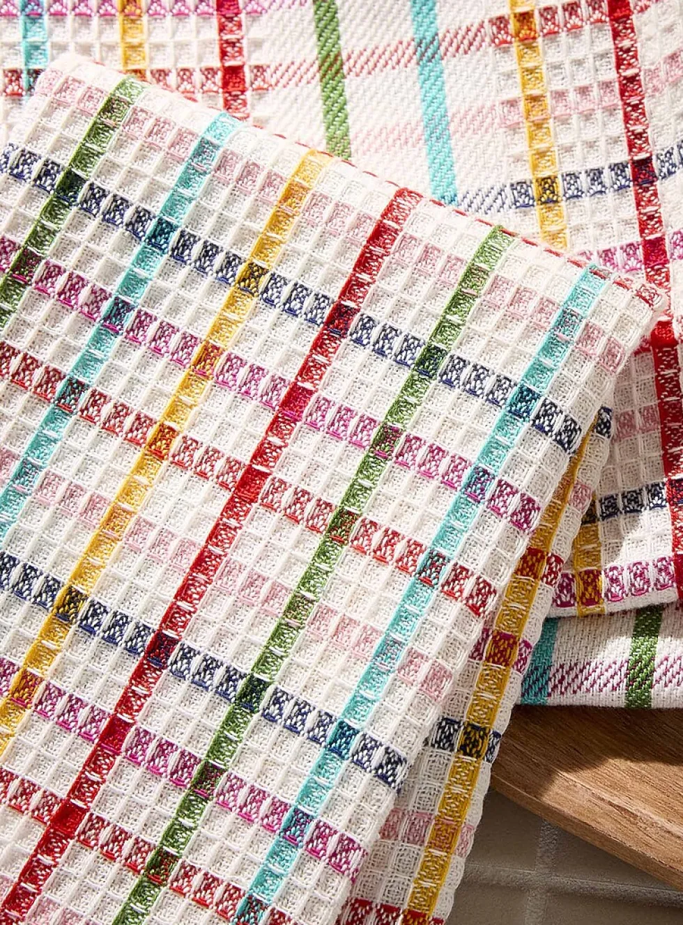 Checkered dishcloths