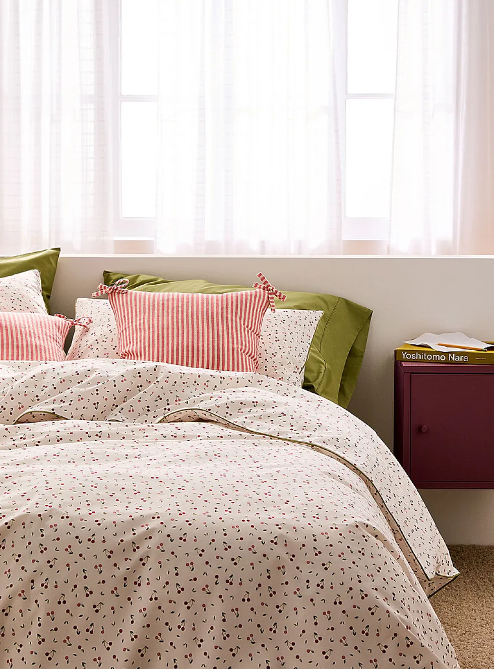 Cherries duvet cover set