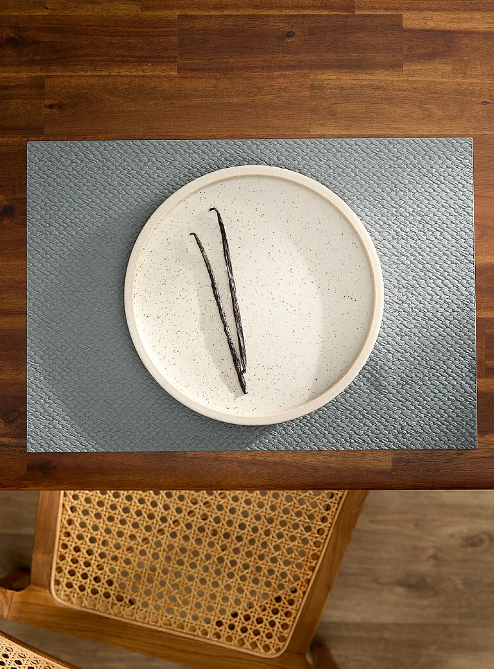 Chevron effect placemat