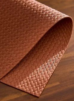 Chevron effect placemat