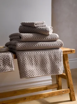 Chevron texture organic cotton towels