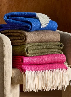 Chevron wool-blend throw