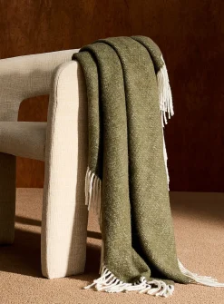 Chevron wool-blend throw
