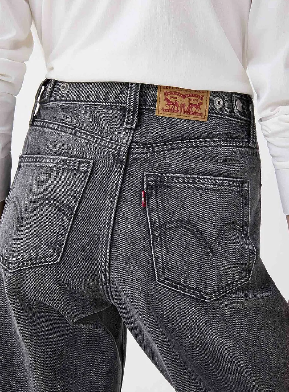 Cinch barrel jean