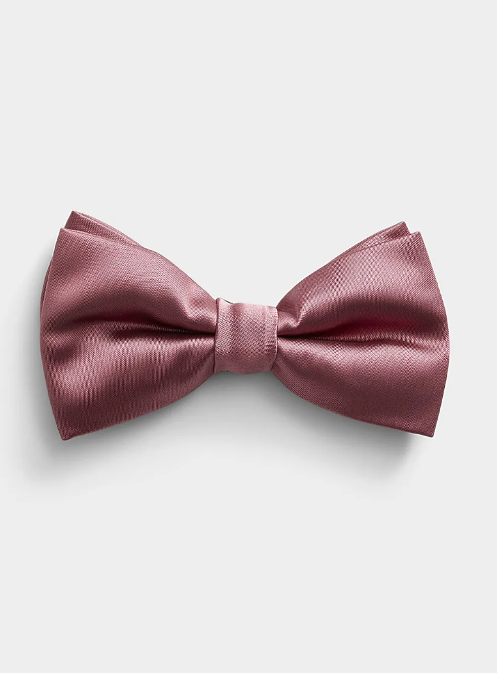 Classic bow tie