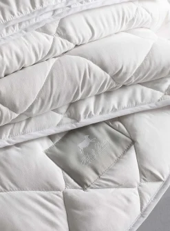 Classic cotton and wool duvet