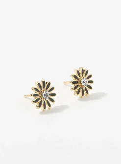 Classic daisy earrings