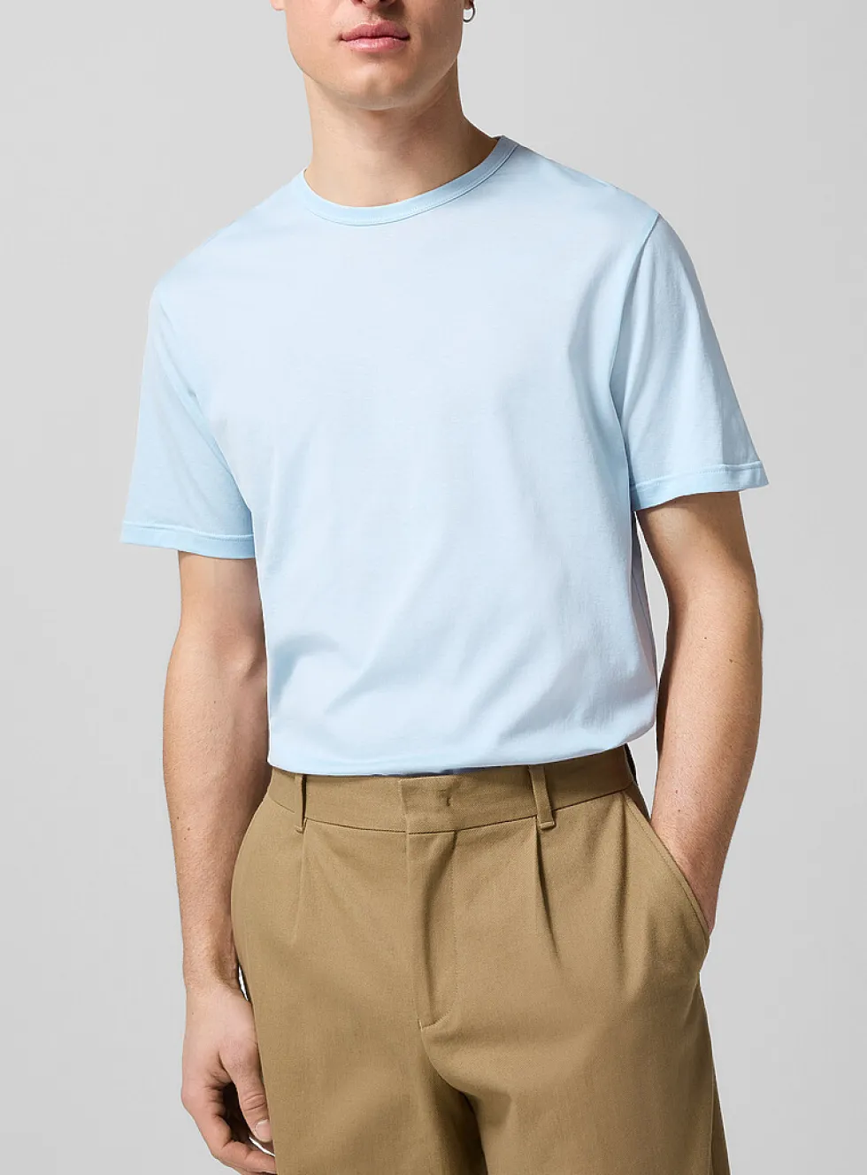Classic plain T-shirt