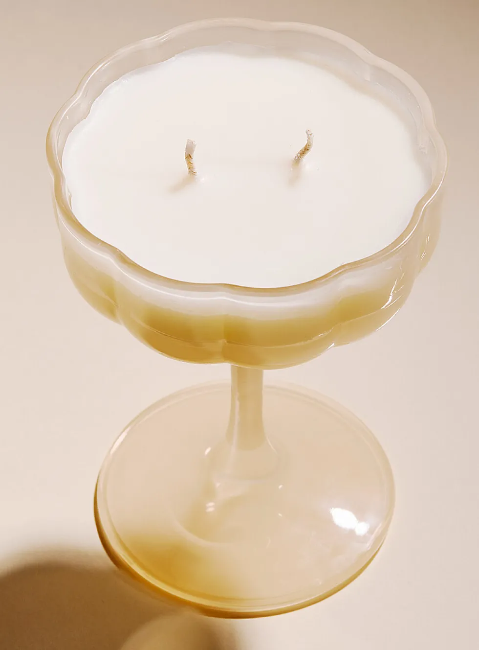 Cocktail glass scented candle