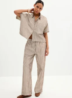 Coffee-coloured stripes loose seersucker shirt