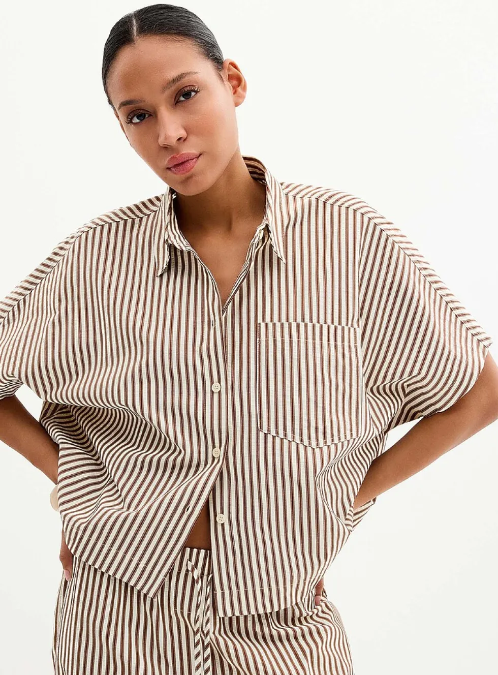 Coffee-coloured stripes loose seersucker shirt