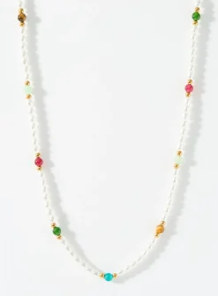 Colourful bead and pearly bead necklace