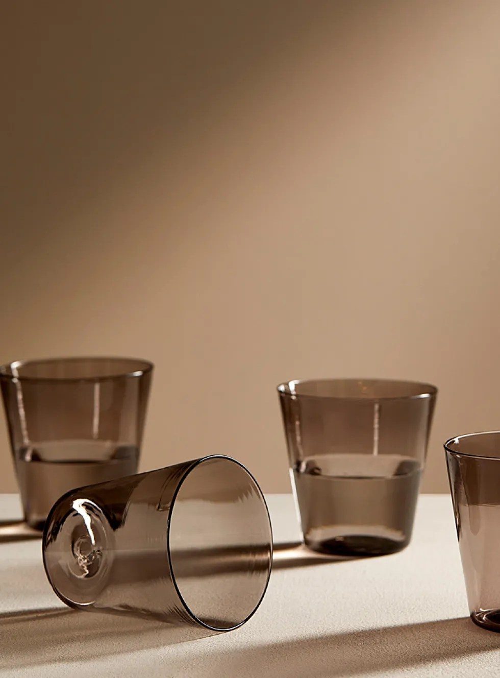 Colourful flared glass set
