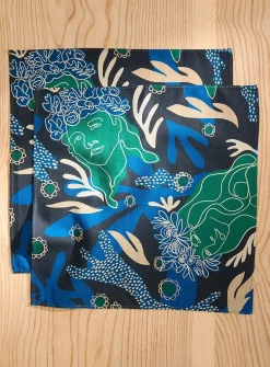 Colourful napkin set