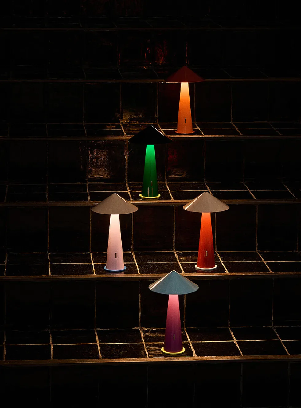 Colourful portable LED lamp