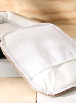 Colourful quilted lunch bag