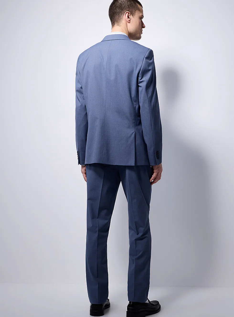Colourful stretch suit