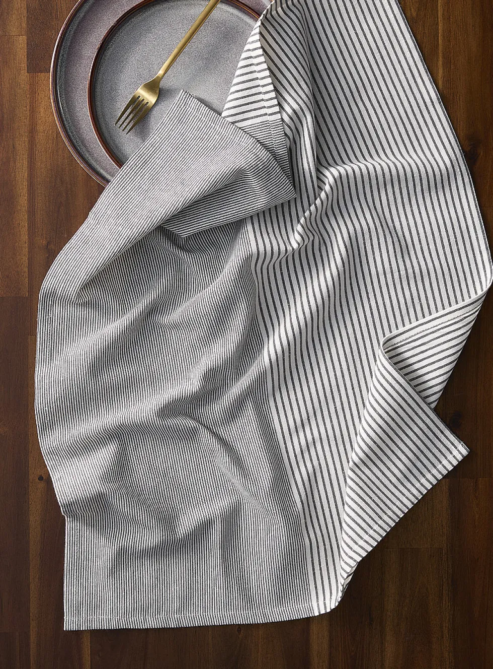 Colourful thin striped tea towel